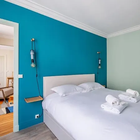 Guadeloupe - Comfortable Close To Sacre Coeur